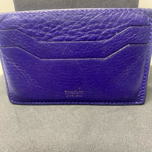 Tom Ford leather card case. Made in Italy. 4 compartments. Excellent condition. - Picture 5 of 6